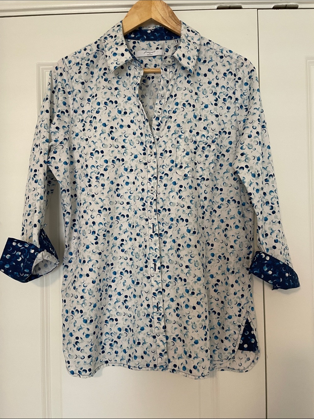 Foxcroft Blue White Watercolor  Polka Dot Button Front Blouse size 14